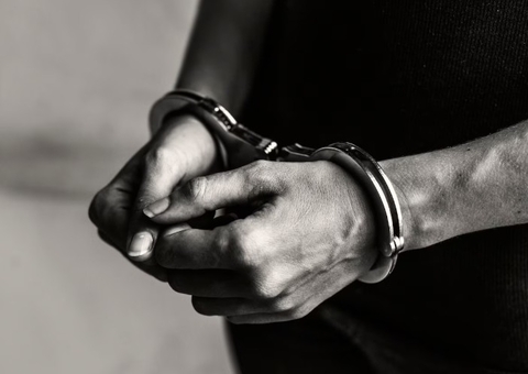 Mulher é presa ao ser flagrada com moto roubada no Grande Vitória