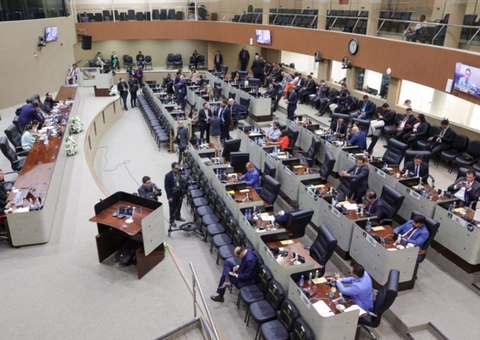 Reajuste salarial de 5,48% é aprovado para servidores de Manaus