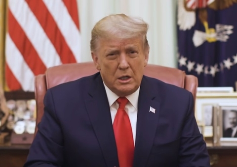 Trump exige que Irã entregue programa nuclear e ameaça: 'Antes que não sobre mais nada'