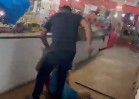 Homem tenta matar cunhado a facadas dentro de feira no Iranduba 