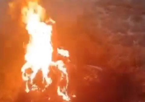 Homem esquartejado é encontrado em chamas no Jorge Teixeira 