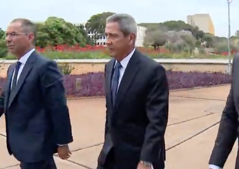 Braga Netto chega ao STF para acareação com Mauro Cid sobre trama golpista