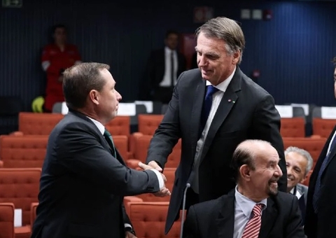 Cid acusa defesa de Bolsonaro de tentar acessar delação por meio de parente