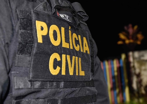 Homem é preso após seguir ex-companheira até a delegacia em Autazes