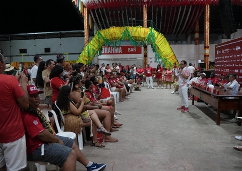 Garantido exalta diversidade e resistência popular no Festival de Parintins