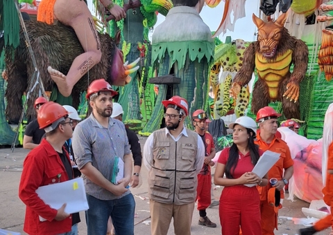 Alegorias de Caprichoso e Garantido passam por rigorosa fiscalização