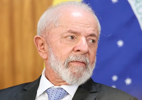 'The Economist' diz que Lula está isolado e perde apoio dentro e fora do Brasil
