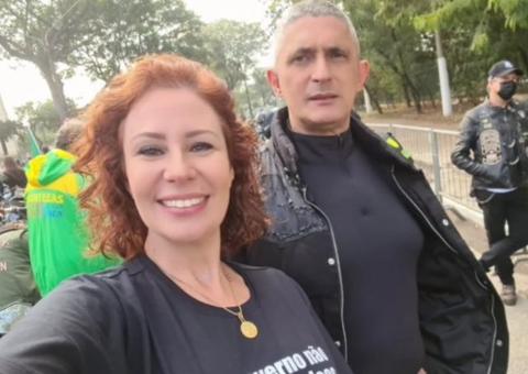 Marido de Carla Zambelli pede exoneração do cargo de secretário de Segurança