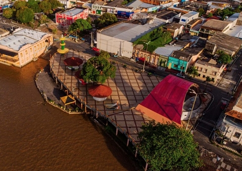 MP abre inquérito sobre muro com risco de desabamento na orla de Parintins