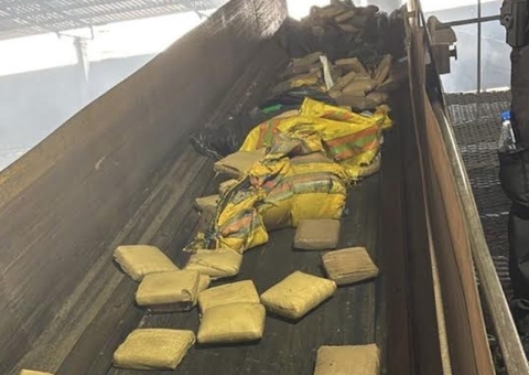 Polícia Federal incinera 3,5 toneladas de drogas no Amazonas