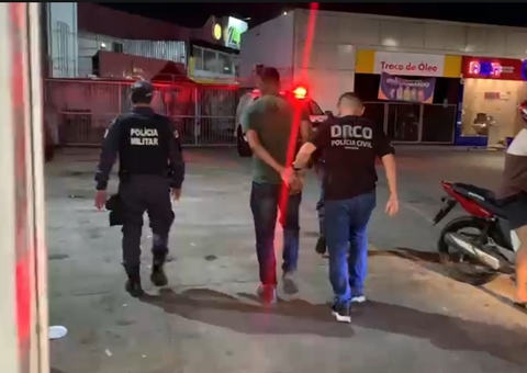 Homem é preso após ameaçar agredir ex em frente à delegacia em Manaus