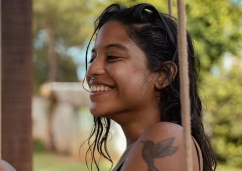 Corpo de Juliana Marins é enterrado em Niterói