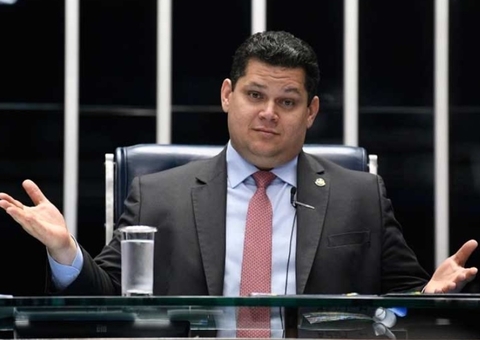 Presidente do Senado propõe restringir ações de partidos no STF