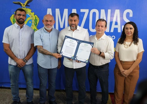 Governo do Amazonas entrega cestas, kits e investimentos sociais em Lábrea