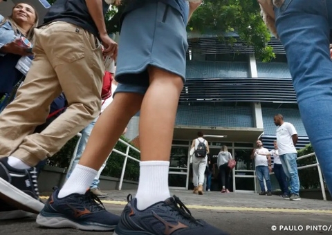 Nova lei amplia penas para crimes em escolas e contra agentes públicos