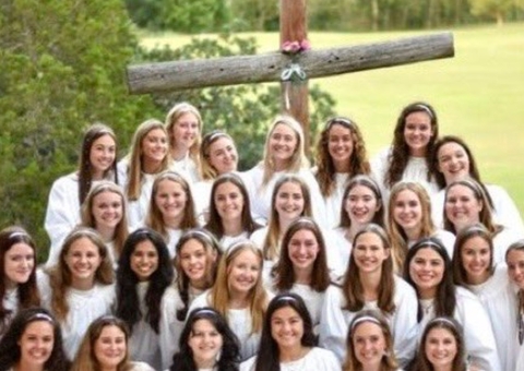 Texas confirma mortes de 27 meninas e voluntárias que estavam em acampamento cristão