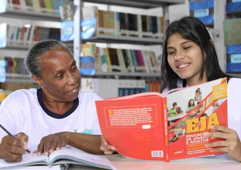 Seduc abre matrículas para Educação de Jovens e Adultos no Amazonas