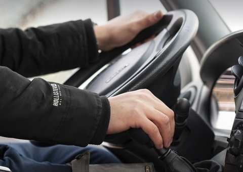 Saber dirigir não basta: motorista também precisa entender do carro