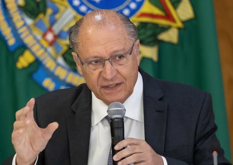 Brasil envia carta aos EUA e manifesta "indignação" com tarifa de 50%