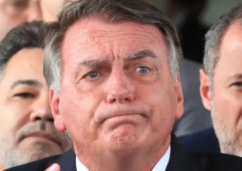 Bolsonaro usará tornozeleira e não poderá falar com diplomatas estrangeiros