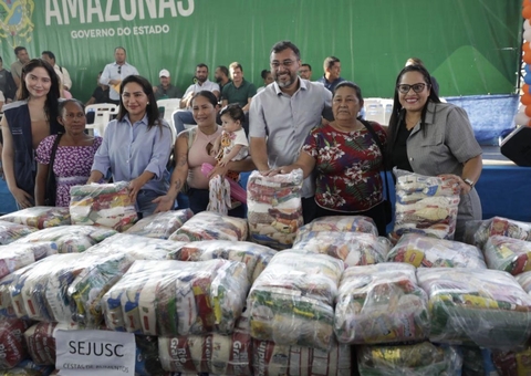 Governo do Amazonas distribui alimentos e caixas d’água para famílias em Jutaí e Fonte Boa