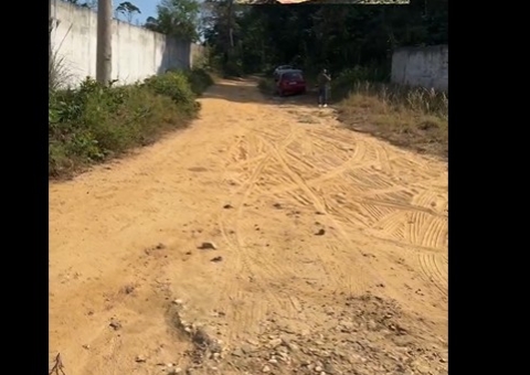 AO VIVO: Homem é encontrado morto em ramal no Tarumã