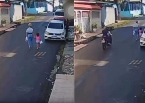 Mulher com criança é assaltada por dupla armada no Nova Esperança; vídeo