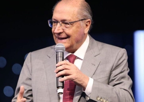 Alckmin afirma que Brasil ainda negocia fim da tarifa dos EUA