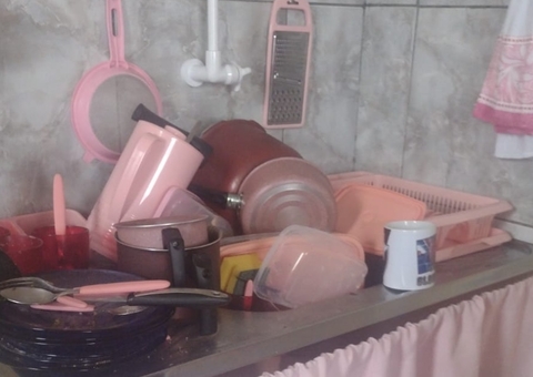 Moradores de Manaus suportam três dias sem água e sem respostas