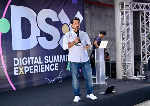 Com plateia cheia, Jack Serafim defende marketing político adaptado à realidade do Amazonas