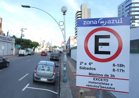 Zona Azul volta a cobrar tarifa cheia de R$ 3,98 em Manaus