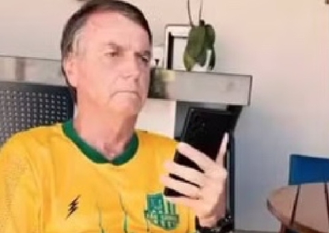 Bolsonaro é proibido de usar celular e só pode receber visitas com aval do STF