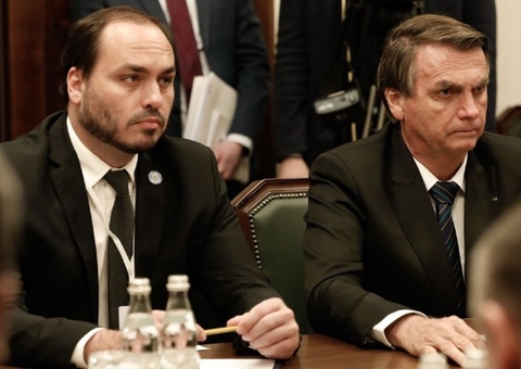 Carlos Bolsonaro é internado após prisão domiciliar do pai, Jair Bolsonaro