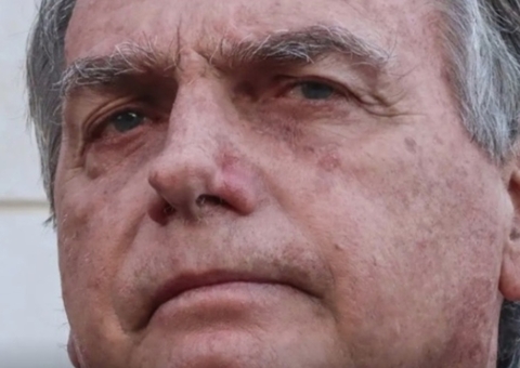 Moraes autoriza visita de filhos e netos a Bolsonaro em prisão domiciliar