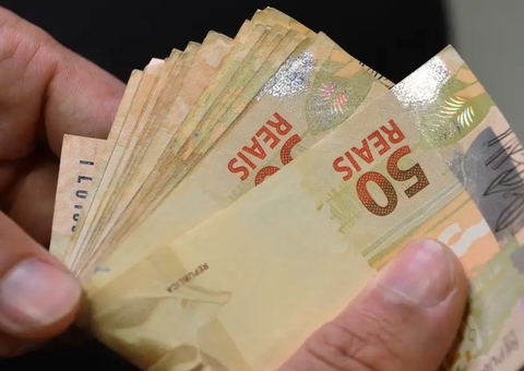 Senado aprova isenção do IR para quem ganha até dois salários mínimos