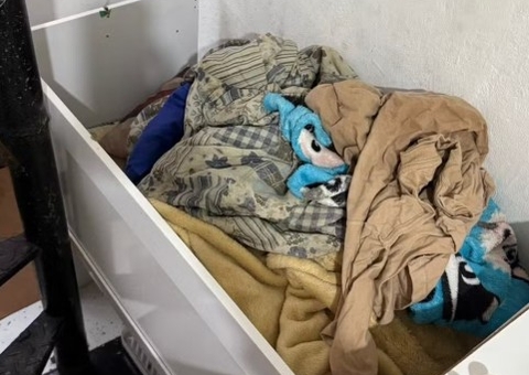 Mãe abandona filhos para ir a baile funk e bebê acaba morto no Rio