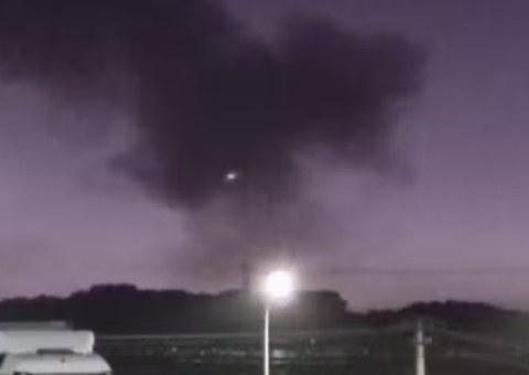 Explosão em fábrica deixa 7 desaparecidos e 8 feridos no Paraná