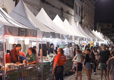 Prefeitura abre inscrições para barracas e food trucks no 'Sou Manaus 2025'