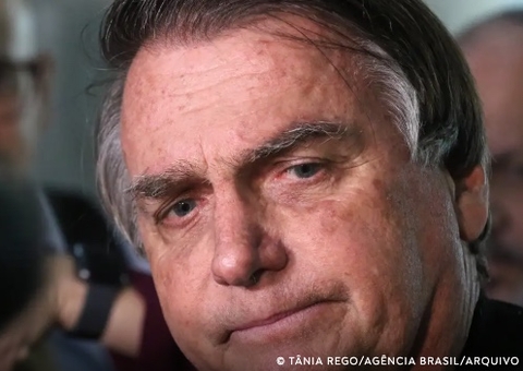 Com autorização de Moraes, Bolsonaro deixa prisão domiciliar para ir a hospital