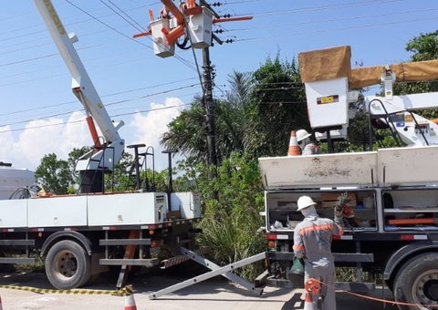 Bairros de Manaus terão fornecimento de energia suspenso na sexta
