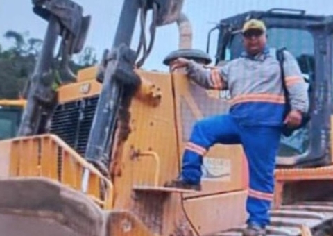 Operador morre afogado após trator cair em igarapé em Presidente Figueiredo