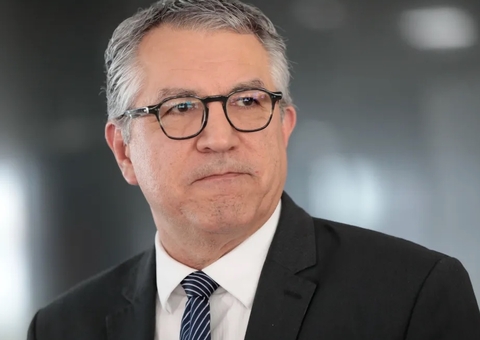 EUA cancelam vistos da esposa e da filha de ministro Alexandre Padilha