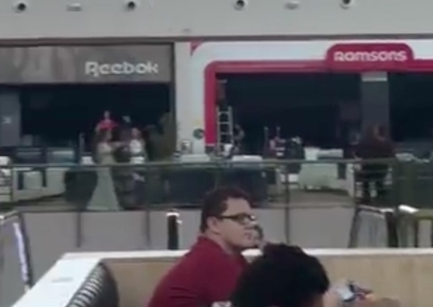 Imagens mostram shopping sem energia após apagão em Manaus; vídeo