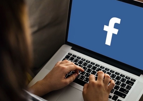 Meta encerra grupo no Facebook após homens compartilharem fotos íntimas das esposas