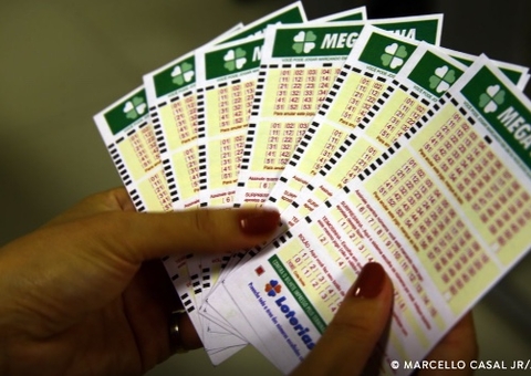 Mega-Sena pode pagar R$ 28 milhões neste sábado