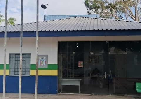 Jovem é preso por ameaçar e agredir a própria mãe em Carauari