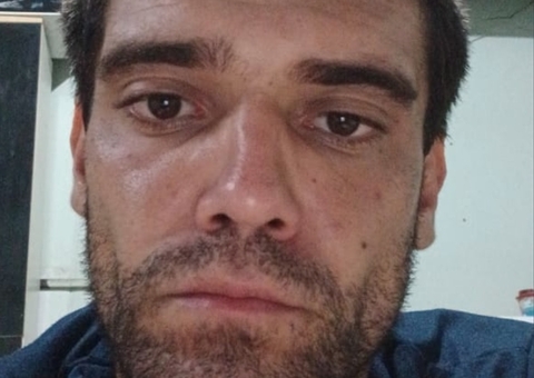 Homem é procurado suspeito de bater em mulher e jogar lixo na sogra em Manaus