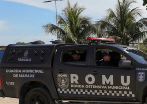 Mãe se esconde em padaria com filho para escapar de surra do marido em Manaus