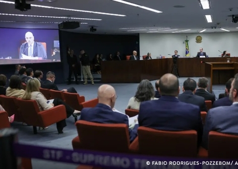 Advogado de Mauro Cid nega coação durante investigação e elogia atuação da PF