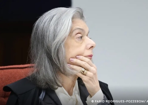 Cármen Lúcia questiona defesa de Ramagem e desfaz "confusão" sobre urnas